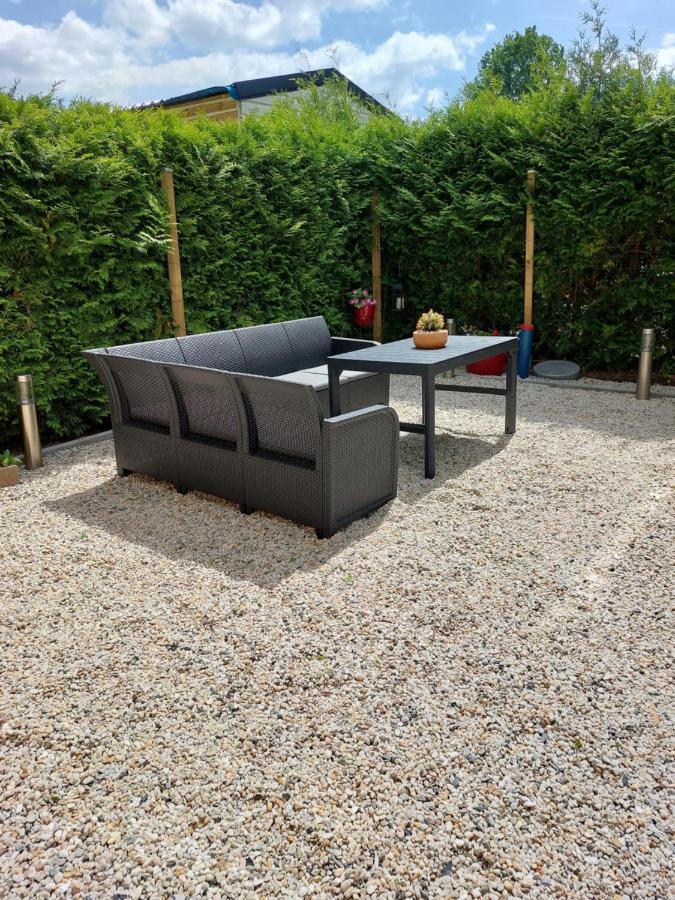 Comfortabel En Gezellig Familie Chalet Tot 6 Personen Op De Veluwe Bungalowpark De Kern Пюттен Экстерьер фото